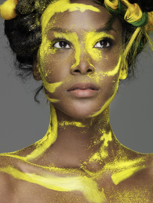 cw-antm12-teyona-container_033202-64a84f-500x666.jpg